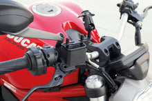 Carica l'immagine nel visualizzatore di Gallery, Opti Brake, attacco per coperchio vaschetta dell’olio freni o frizione