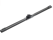 Carica l'immagine nel visualizzatore di Gallery, Spazzola tergicristallo BOSH- AP16U - 400mm/16,''