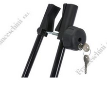 Carica l'immagine nel visualizzatore di Gallery, Portabici da tetto Top Bike con antifurto TUV