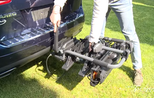 Carica l'immagine nel visualizzatore di Gallery, PERUZZO - Portabici gancio traino Pure Instinct 3 bici